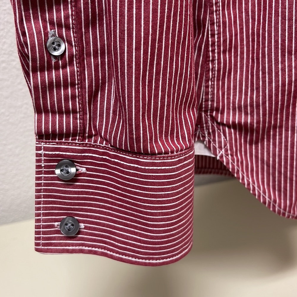American Eagle button down - Picture 3 of 7